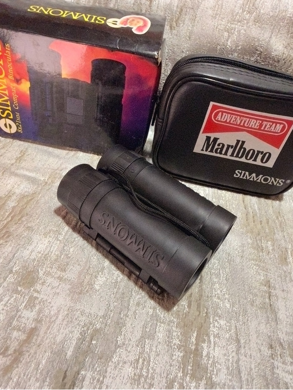 Simons Black Compact Binoculars with Branded Carry Case
